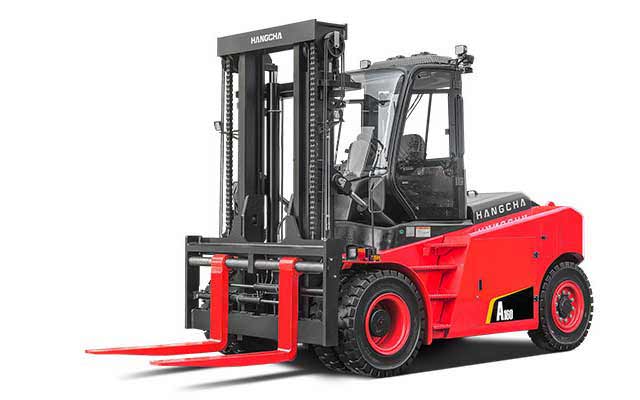 4-Wheel Pneumatic Tire Forklift  25,000-35,000lbs